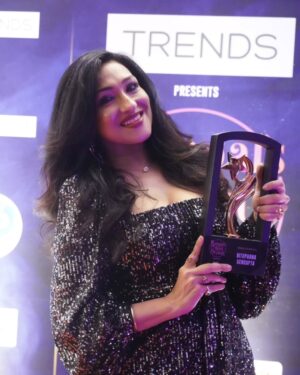 Rituparna Sengupta Instagram - Thank you @iwmbuzz 💖✨