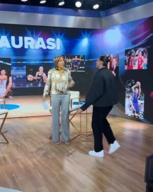 Robin Roberts Instagram - Great to have the legend @dianataurasi join us on @goodmorningamerica this morn fresh off the news of her retirement. After three national titles at @uconnwbb, three @wnba titles with the @phoenixmercury and a record six Olympic gold medals her legacy speaks for itself. So excited for you, my friend!