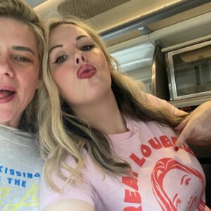 Roisin Conaty Instagram - Train photoshoot modelling @louliesanders merch! She’s on tour don’t you know! ❤️