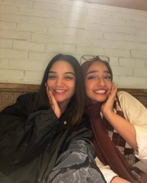 Romaisa Khan Instagram - Happy Birthday to my almost Twin 💓 6 years and still counting You made me believe in “Soul Sisters” @hamna.ayub