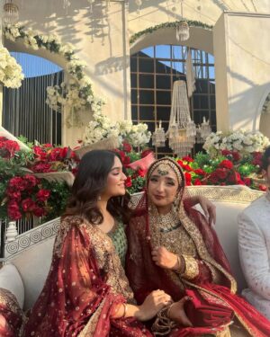 Romaisa Khan Instagram - Happy Birthday to my almost Twin 💓 6 years and still counting You made me believe in “Soul Sisters” @hamna.ayub