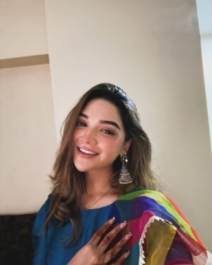 Romaisa Khan Instagram - 🐐 Eid Mubarak