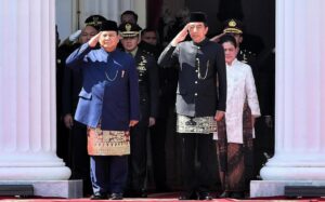 Rossa Instagram - Terimakasih Bapak Jokowi dan seluruh jajaran Kabinet Indonesia Maju.
Selamat bertugas Bapak Prabowo dan seluruh jajaran Kabinet Merah Putih, semoga Allah senantiasa melindungi dan bisa membawa Indonesia menjadi negara yang lebih maju dan rakyatnya sejahtera.
