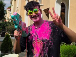Ruchika Rathore Instagram - Happy Holi Everyone 🥳🤗