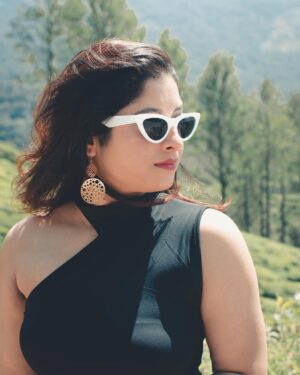 Rudrita Chatterjee Instagram - You took the road that’s why it’s beautiful. 

~ Rudrita Chatterjee
#rudrita #rudritaquotes #fashionstyle #fashionblogger #fashionista #fashiongram #blogger #kolkatablogger