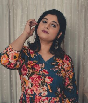 Rudrita Chatterjee Instagram - Have a dream that’s worth more than everything else. 

~ Rudrita Chatterjee 

#rudritaquotes #motivation #motivationalquotes #blogger
#rudrita #fashionstyle #fashionblogger #fashionista #fashiongram #blogger #kolkatablogger
