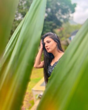 Saanvie Tallwar Instagram - 🖤🖤🖤

☆

☆ 

☆

#love 
#peace 
#nature 
#travel 
#nomakeup 
#blessed 
#instagood 
#instadaily 
#instagram 
#instalike 
#iloveyouall ❤️

#saanvietallwar