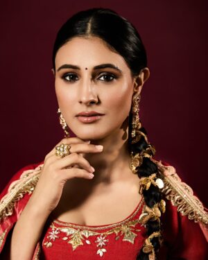 Saanvie Tallwar Instagram - 💫

Makeup - @mitavaswani
Hair - #teammitavaswani
Styled by - @harshitadaga01
Outfit - @yuvranijaipur 

Creatively Directed & Photographed by Tridev Sudevan @tridevsudevan
#saanvietallwar
#photographedbytridevsudevan