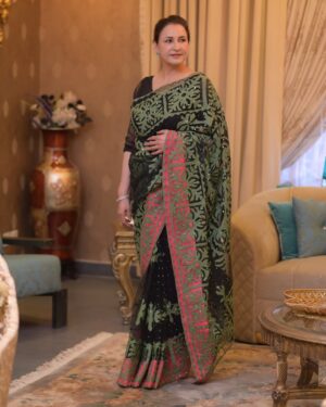 Saba Faisal Instagram - Wearing beautiful SAREE from @farahfashionline