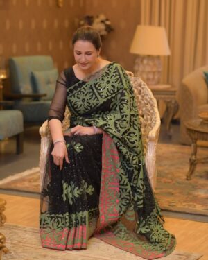 Saba Faisal Instagram - Wearing beautiful SAREE from @farahfashionline