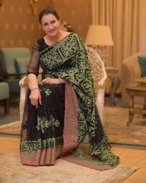 Saba Faisal Instagram - Wearing beautiful SAREE from @farahfashionline