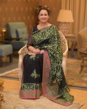 Saba Faisal Instagram - Wearing beautiful SAREE from @farahfashionline