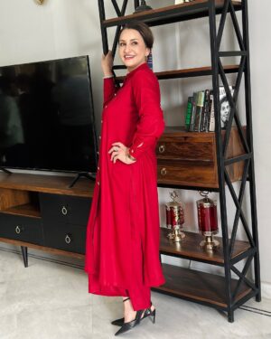 Saba Faisal Instagram - Wearing beautiful deep red colour from @aneelas_collection