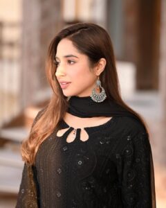 Actress Sabeena Farooq HD Photos and Wallpapers November 2023