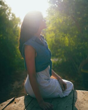 Sabeena Syed Instagram - Straight out of a dreamscape ✨🍃🌺 

• • • • •

📸 @takesbytwo