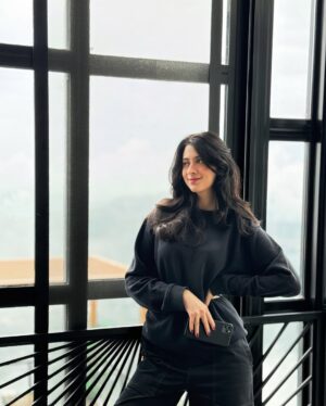 Sabeena Syed Instagram - It’s all about the black aesthetic for me these days 🖤