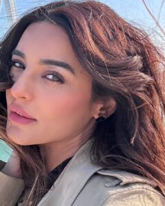 Actress Sadia Khan HD Photos and Wallpapers February 2025