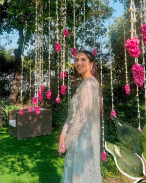 Sahiba Bali Instagram - Ek pati nahi hai lekin do-patta toh hai🥻🧣