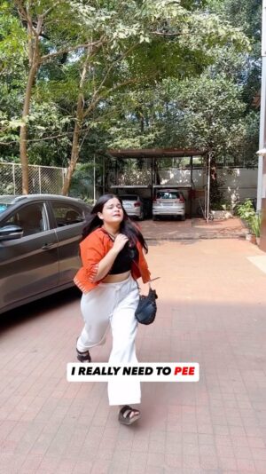 Saloni Daini Instagram - 🫢🫢

Shirt by @beunfazedofficial ❤️