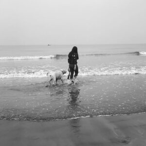 Saloni Daini Instagram - 🌊👨‍🎤