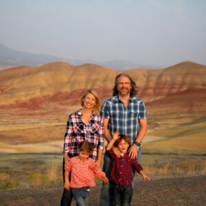 Samantha Brown Instagram - How about a little rewind to the Season 1 finale of “Places to Love” - our family RV trip in Oregon?

From a breathtaking national monument to apples galore, tune in tomorrow, Friday, at 10:30 AM ET and again at 5:30 PM ET on @createtvchannel to see why Oregon is a Place to Love.

Comment HowtoWatch for information on showings in your location!

#samanthabrown #placestolove #oregon @traveloregon #traveloregon