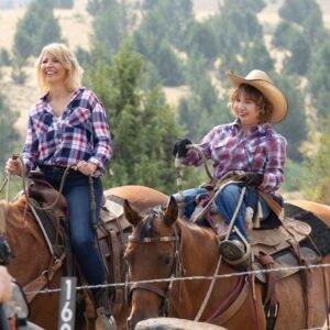 Samantha Brown Instagram - How about a little rewind to the Season 1 finale of “Places to Love” - our family RV trip in Oregon?

From a breathtaking national monument to apples galore, tune in tomorrow, Friday, at 10:30 AM ET and again at 5:30 PM ET on @createtvchannel to see why Oregon is a Place to Love.

Comment HowtoWatch for information on showings in your location!

#samanthabrown #placestolove #oregon @traveloregon #traveloregon