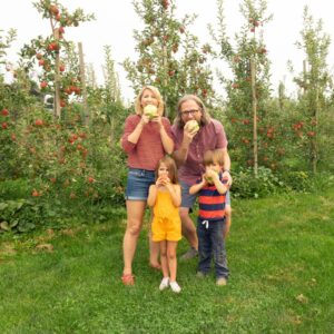 Samantha Brown Instagram - How about a little rewind to the Season 1 finale of “Places to Love” - our family RV trip in Oregon?

From a breathtaking national monument to apples galore, tune in tomorrow, Friday, at 10:30 AM ET and again at 5:30 PM ET on @createtvchannel to see why Oregon is a Place to Love.

Comment HowtoWatch for information on showings in your location!

#samanthabrown #placestolove #oregon @traveloregon #traveloregon