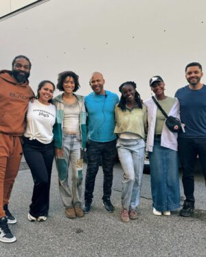 Samantha Hanratty Instagram - BTS SPOILERS AHEAD! Episode 3 is a wild ride! Hope you’re buckled in🫀