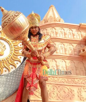 Samiksha Bhatnagar Instagram - Ramlila actors at Purani Dilli took some time out to pose for us and share how playing a part in Ramlila, whether on screen or on stage, is an honour for them

Swipe to see behind the scenes pictures ➡️
.
.
.
#ramleela #ram #nimaibali #himanshusoni #ketankarande #samikshabhatnagar #lovekeshdhaliwal