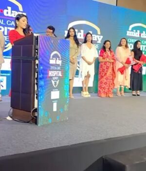 Samiksha Bhatnagar Instagram - I am deeply honored to be recognized as a Fitness Icon by MiD DAY 💝 This award is not just for me, but for the incredible community that has supported and inspired me.

I want to thank my friends, family, mentors, colleagues, and all my fans for their unwavering support. This award is a tribute to their encouragement.

Let’s continue to inspire others to embrace the power of fitness and wellness. Thank you.❤️

Big Thanks @middayindia @rahuldaiwik @greenlight__media