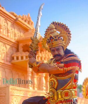 Samiksha Bhatnagar Instagram - Ramlila actors at Purani Dilli took some time out to pose for us and share how playing a part in Ramlila, whether on screen or on stage, is an honour for them

Swipe to see behind the scenes pictures ➡️
.
.
.
#ramleela #ram #nimaibali #himanshusoni #ketankarande #samikshabhatnagar #lovekeshdhaliwal