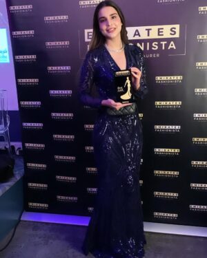 Sana Sarfaraz Instagram - What an amazing experience from last night! From being awarded with the “Best Look” title to meeting some amazing people in Dubai! Thank you @shomailamaurer @emiratesfashionistaofficial @emiratesfashionista @maher.alkhaja for such a refreshing event! Here’s to @liliane.avalos @noha.sharaff and our friendship! @sarahsarfaraz #emiratesfashionista #dubaifashion #dubaisocial #newyearevent #sequinedgown #maheralkhaja #shomailamaurer #happynewyear #newyearnewme