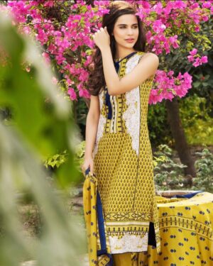 Sana Sarfaraz Instagram - #gulahmed #sanasarfaraz