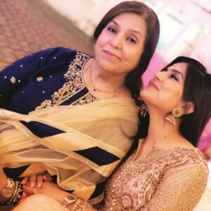 Sanam Baloch Instagram - Meri Amma ♥️♥️ #mothersday  10.05.2020