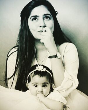 Sanam Baloch Instagram - When i hold you, life makes sense. #Happyproudmother💕 #firstborn #lifeline #mother’sday2022