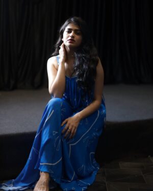 Sangeerthana Vipin Instagram - 🦋

Shot by  @photojamsstudio 
Outfit @reina.hyd 
Styled by @bharathgandhiofficial 
Styling team @saisudhanag 
Location @navikacafe