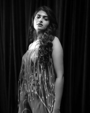 Sangeerthana Vipin Instagram - 🦋

Shot by  @photojamsstudio 
Outfit @reina.hyd 
Styled by @bharathgandhiofficial 
Styling team @saisudhanag 
Location @navikacafe