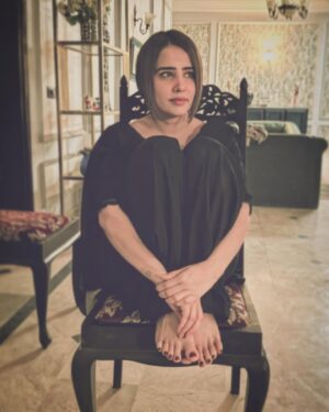 Saniya Shamshad Instagram - I would recognize you 
in another lifetime entirely 
in different bodies 
Different times
And I would love you 
In all of this 
until the very last star 
In the sky 
Burn out into oblivion

🍁