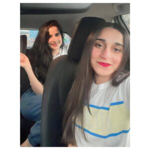 Saniya Shamshad Instagram - You know, it’s a beautiful thing when you find those special people who may not be a part of your everyday life, but they hold a special place in your heart. They bring joy, support, and love into your world, even from afar. These connections are like stars that shine brightly in the night sky, reminding you of the beauty and magic of true friendship. So, cherish those special souls, hold them close to your heart, and let them know how much they mean to you. Life is better with them by your side. ❤️

#familia ❤️🥳

I LOVE YOU ALL XOXO