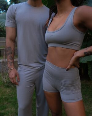 Santoshi Shetty Instagram - Twinning & flexing in our #YamaXSanti ‘Weather Grey’ set ft. @sanskarshetty 🩶

Shop the collection on yamayoga.in ✨

#hisandhers #yogawear #breathable #santi #yamayoga •