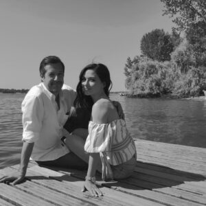 Sara Barradas Instagram - Throwback Thursday 
2020
Quer o Destino
Lucas e Vitória

P.S- Adoro que o telemóvel me lembre, repentinamente, de certas fotografias e, por conseguinte, de certos momentos, certos projectos. Este foi um dos projectos certos.