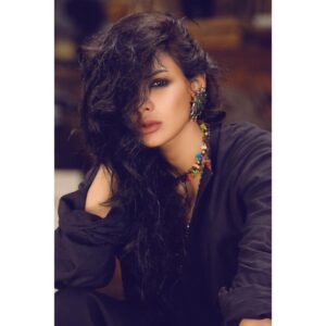 Sara Hussain Instagram - Kün Fe Yekün
.
Wardrobe: YBQ @ybq.designstudios 
Photography: @RazaJeff
MUA: @kamibhatti1

Management: @PhSolutionsPk 
#SaraLoren #Ybq #YousufBashirQureshi #Photoshoot