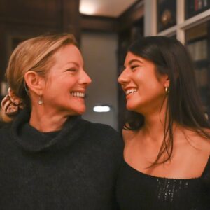 Sarah McLachlan Instagram - Love shows up in all sorts of ways… however you love, whomever you love, let’s celebrate the unique and beautiful bonds we create - the glorious, the mundane…the quiet moments, the grand adventures… not just today but everyday - our connections with each other are gifts to be valued and nurtured! Happy V day❤️🏳️‍🌈 XoS