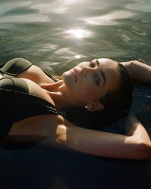 Sarah Stephens Instagram - @lamarresort_ @astridmontague ✨✨ by @bradlspencer