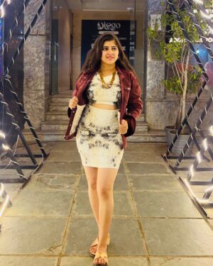 Sarika Salunkhe Instagram - 💕✨☺️💞🌺🌎

#insta #instagood #influncer #instadaily #instagram #post #photo #photooftheday #photography #PinkichaVijayAso #StarPravah #shala #sarika4823 #satarkar #marathi #marathimulgi #marathilook #malhar #maharashtra_ig
