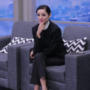 Sarwat Gilani Instagram - The studio was abuzz with the enigmatic @officialrehamkhan on our show today, also on the show reported where the stock market is today, the price hikes in medicine and poultry. Covered the unfortunate circumstances in Parachanar and the lack of basic food and medical supplies due to road blockages resulting increasing numbers of death. Our good deed of the day. This and much more in today’s show Rise & Shine only on @365news.pk