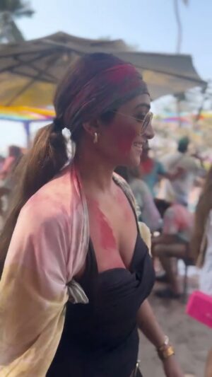 Satarupa Pyne Instagram - Happy holi to everyone . ❤️. If you hadn’t been there, where would I be ?? @akanksha8000 !