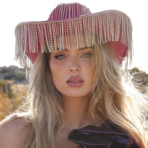 Saxon Sharbino Instagram - feeling very texas in my diamond cowboy hat 🤠