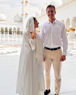 Scarlett Mellish Wilson Instagram - Mr & Mrs Howes | 10.03.2025 ✨

A week ago, we became husband and wife in the most beautiful, intimate ceremony surrounded by some of our closest friends and family .
It was small, personal, and filled with a lot of laughter and so much love ! 

Our loved ones who travelled across the world to spend it with us ! We are so grateful 🙏🫶🏼 we love you
