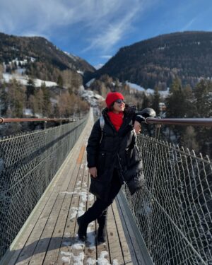 Scherezade Shroff Instagram - Stunning Aletsch Arena! We spent the first few days of our trip moving between two gorgeous villages- Bettmeralp & Brig and here are some of my favourite moments!

1️⃣ Snow shoeing with view of the Aletsch glacier ❄️ 
2️⃣&3️⃣ Sledging in beautiful Bettmeralp 🛷 
4️⃣Ice-skating( or at least trying to) in Brig⛸️
5️⃣Beautiful Brig🎄
6️⃣ Me with my favourite reindeer 🦌 
7️⃣&8️⃣ The spectacular Goms Bridge 🌁
9️⃣Being tourists at Bettmeralp 🫰🏻
1️⃣0️⃣&1️⃣1️⃣ ski lift from Hohfluh down to Riederalps ⛷️ 
1️⃣2️⃣ Snow shoeing with view of the Aletsch glacier ⛄️ 
1️⃣3️⃣ Train rides that make you feel like you’re in a 🎥 
1️⃣4️⃣ My new favourite drink 🤤
1️⃣5️⃣&1️⃣6️⃣ Bettmeralp 💒 
1️⃣7️⃣ 🇨🇭 Crew
1️⃣ 8️⃣ Here’s to more snow & Glühwein 🍷 

#ineedswitzerland #inlovewithswitzerland #traveldiaries #snow #brig #bettmeralp #hosted #winterwonderland #wintertravel